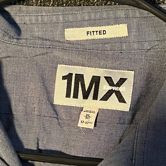 Men's button down - Picture 2 of 2